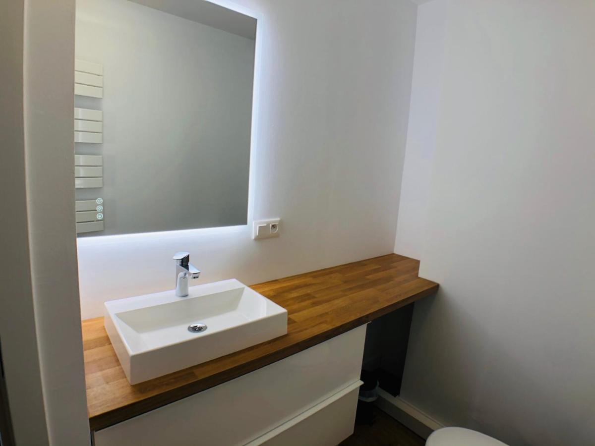 Charmant Appartement 1-4 Personnes, Proche Centre Avec Parking 南特 外观 照片